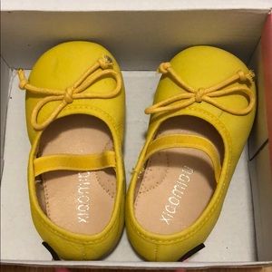 Baby girl Mary Jane shoes